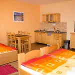 Renomal Aparthotel