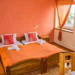 Renomal Aparthotel
