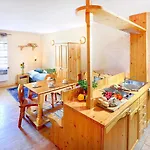 Renomal Aparthotel