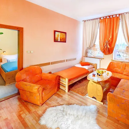 Hotel apartamentowy Renomal